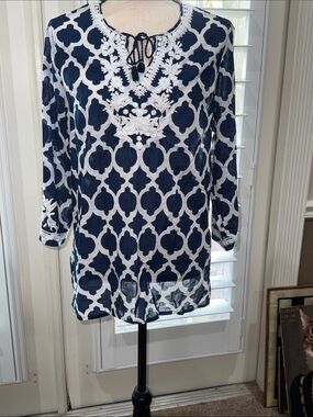 Talbots Navy and White Embroidered Long-Sleeve Tunic